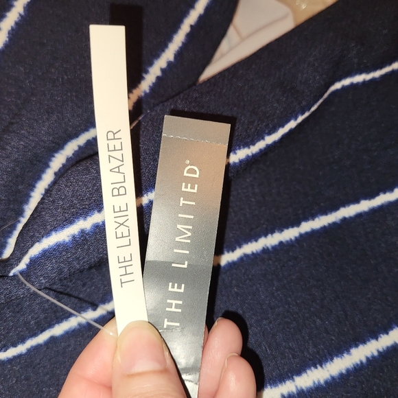 HP!!❤️🎀💖🎈🎉🎀NWT The Limited Lexi Blazer - Picture 5 of 8